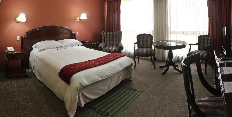 Suites Plaza Las Flores Лима Екстериор снимка